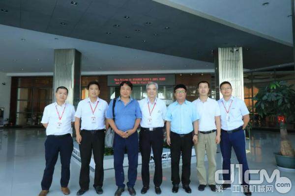 美巢集團(tuán)到訪南方路機(jī) 共探砂漿綠色智慧工廠技術(shù)路徑